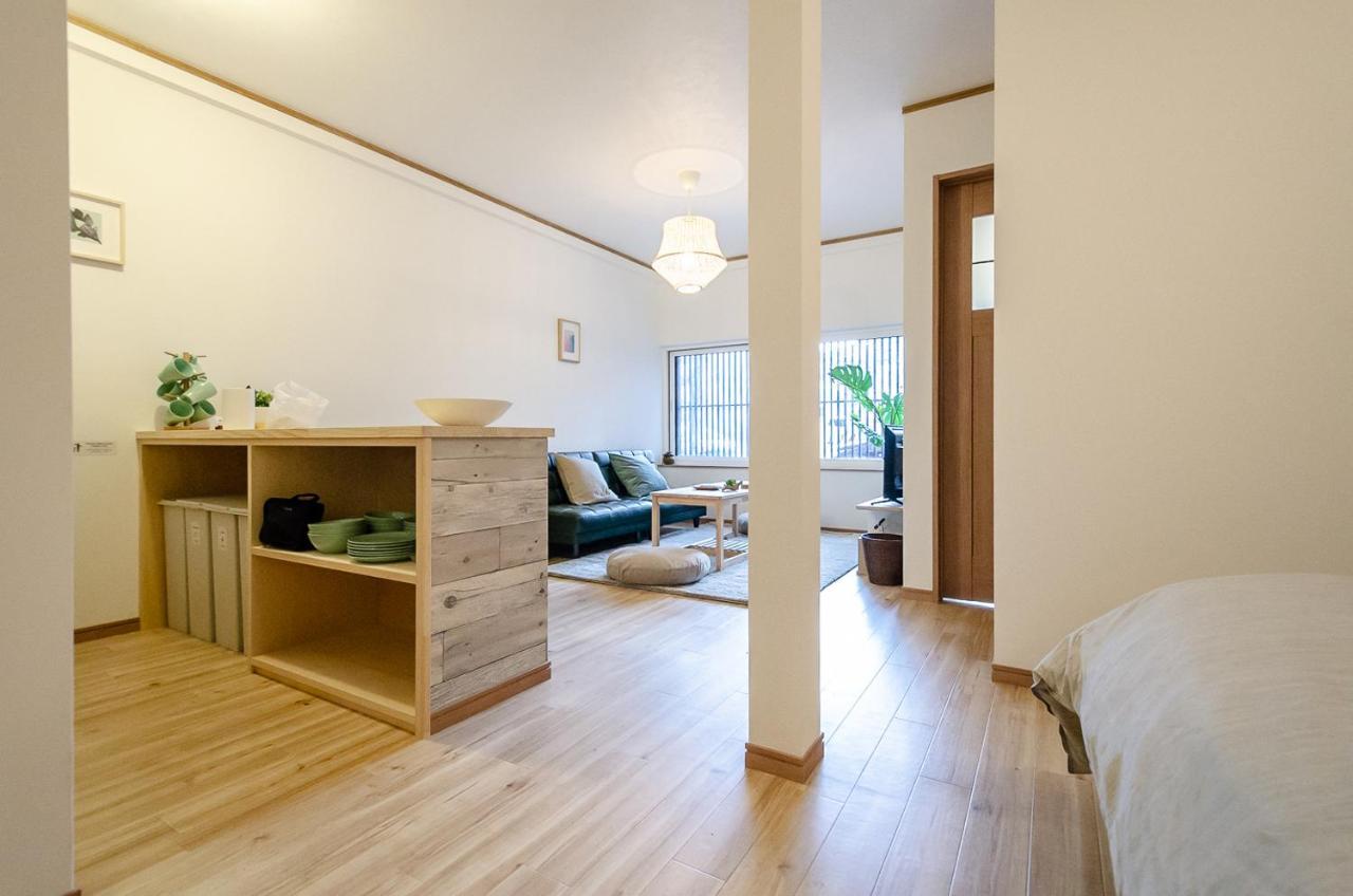箱館宿 観月-Mizuki-伝統的建築物の宿-最大8名宿泊可能 Хакодате Экстерьер фото