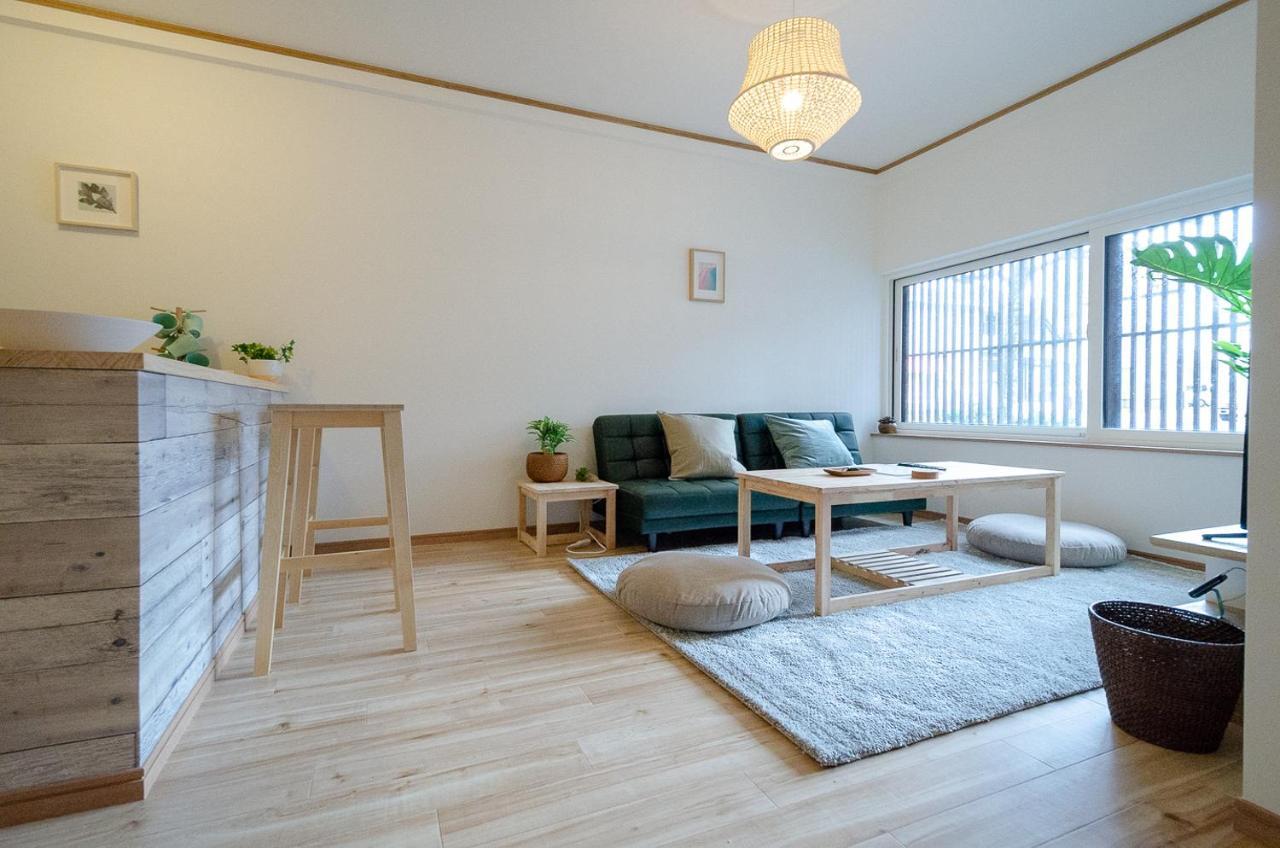 箱館宿 観月-Mizuki-伝統的建築物の宿-最大8名宿泊可能 Хакодате Экстерьер фото